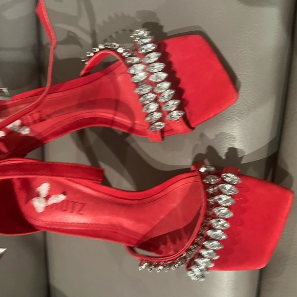 NWOB Schutz Linsey Red Sandals size 7 - Picture 4 of 4